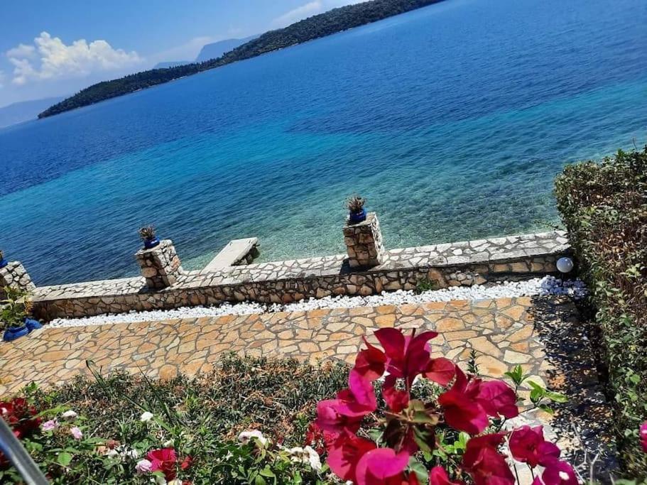Villa Violeta Lefkada Nydri Luaran gambar