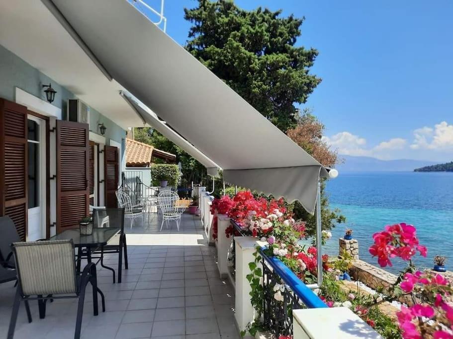 Villa Violeta Lefkada Nydri Luaran gambar